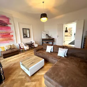 Wenceslas Square 150 M2 Prag